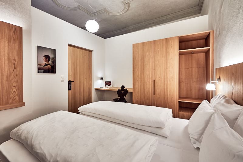 camera d'albergo in un edificio ricco di storia